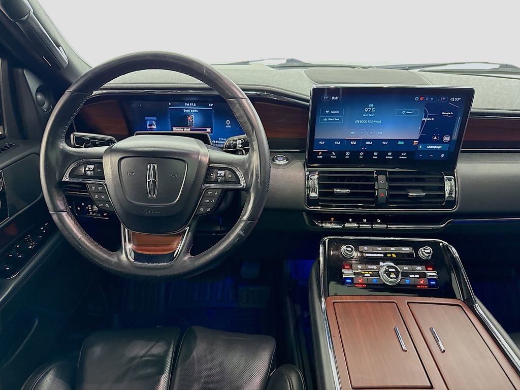 Used 2022 Lincoln Navigator L Reserve image 23