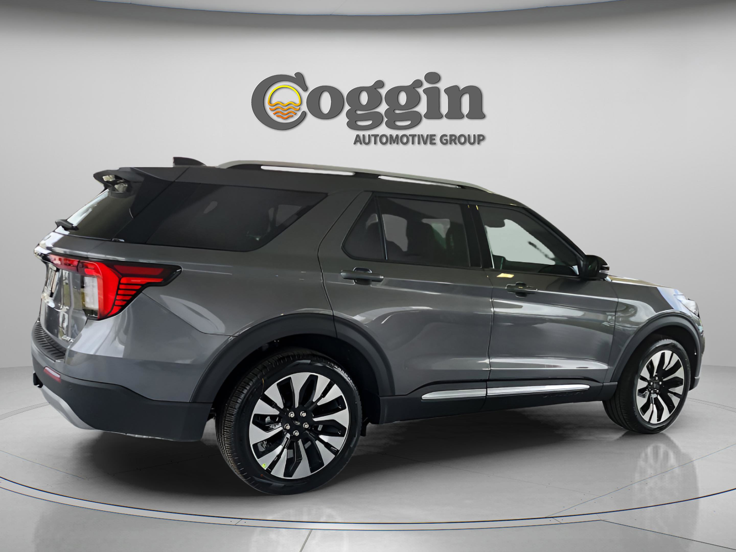 New 2026 Ford Explorer Platinum w/ LUX Leather Package image 5