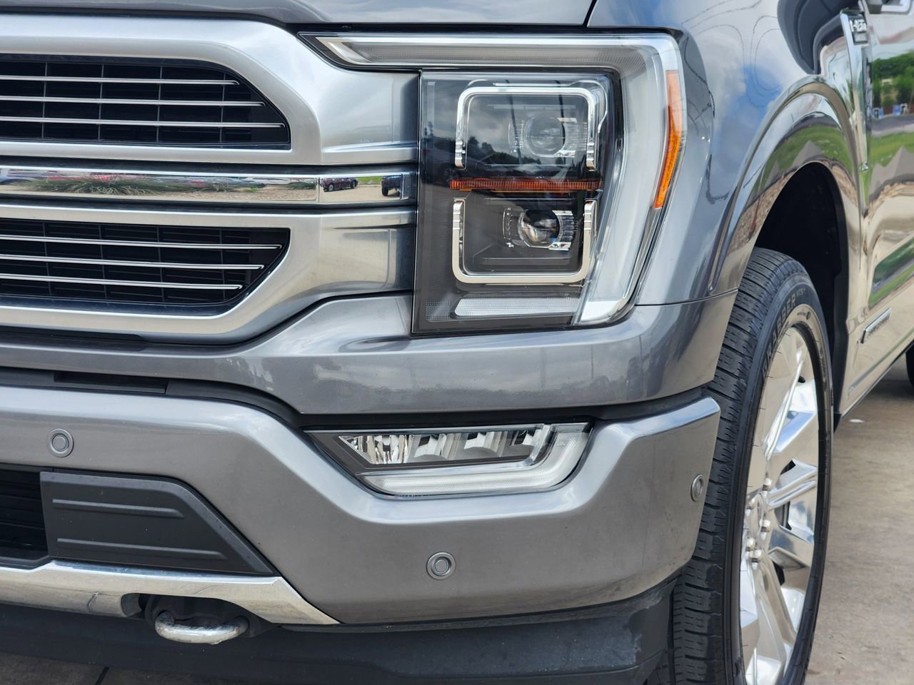 Used 2023 Ford F150 Limited AWD/4WD image 9