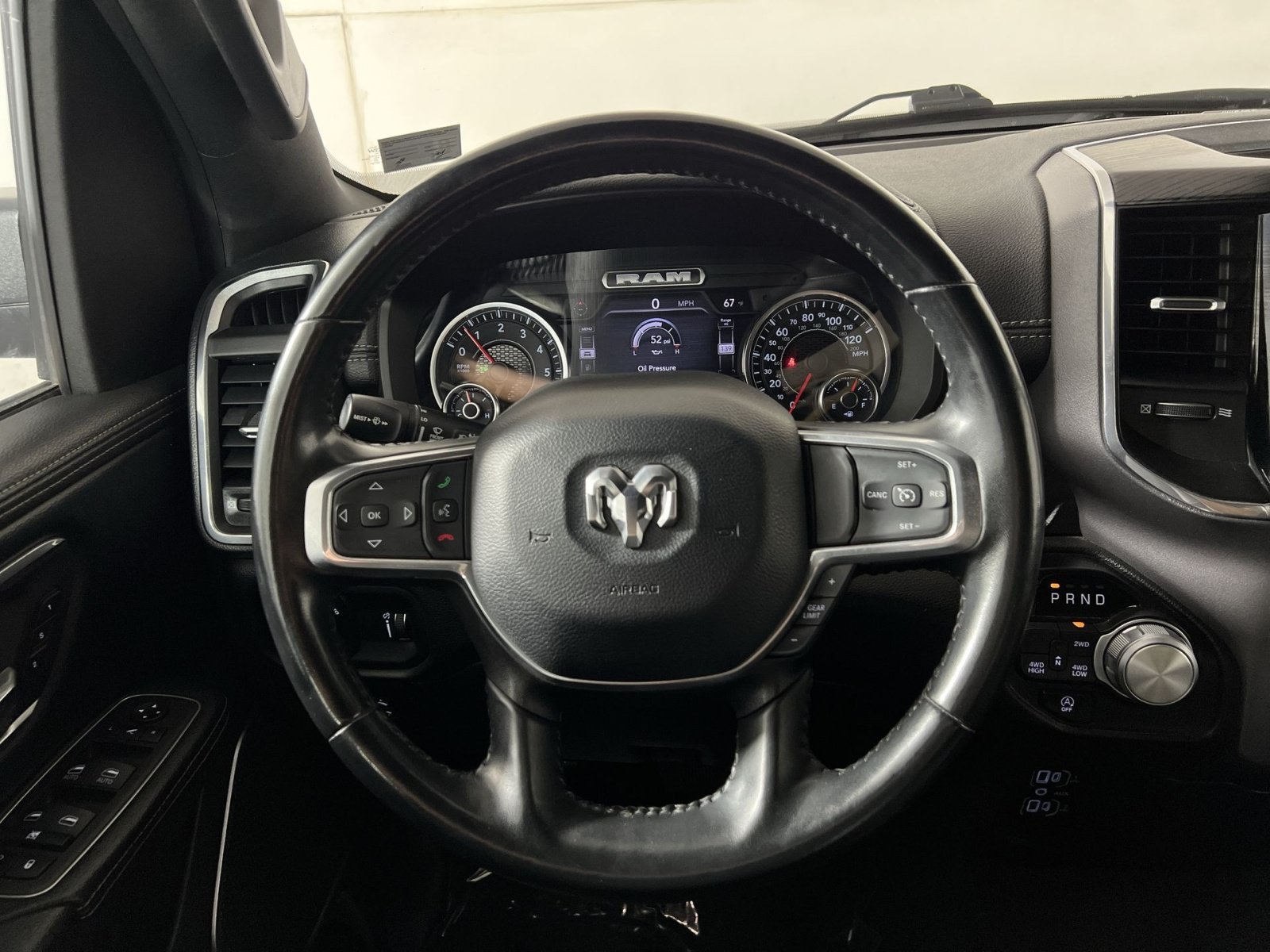 Used 2023 RAM 1500 Laramie AWD/4WD image 16