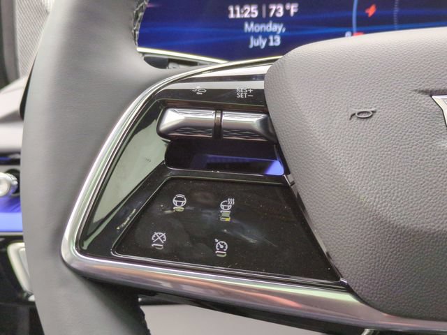 New 2027 Cadillac Optiq Luxury w/ LPO, Floor Liner Package AWD/4WD image 11