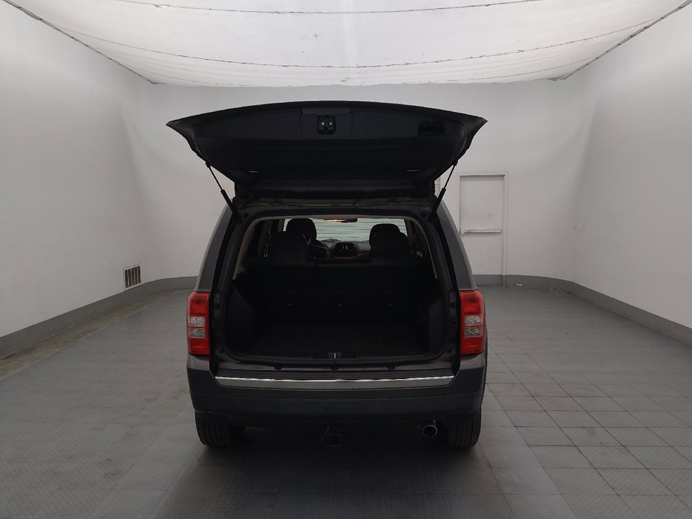 Used 2017 Jeep Patriot High Altitude image 29