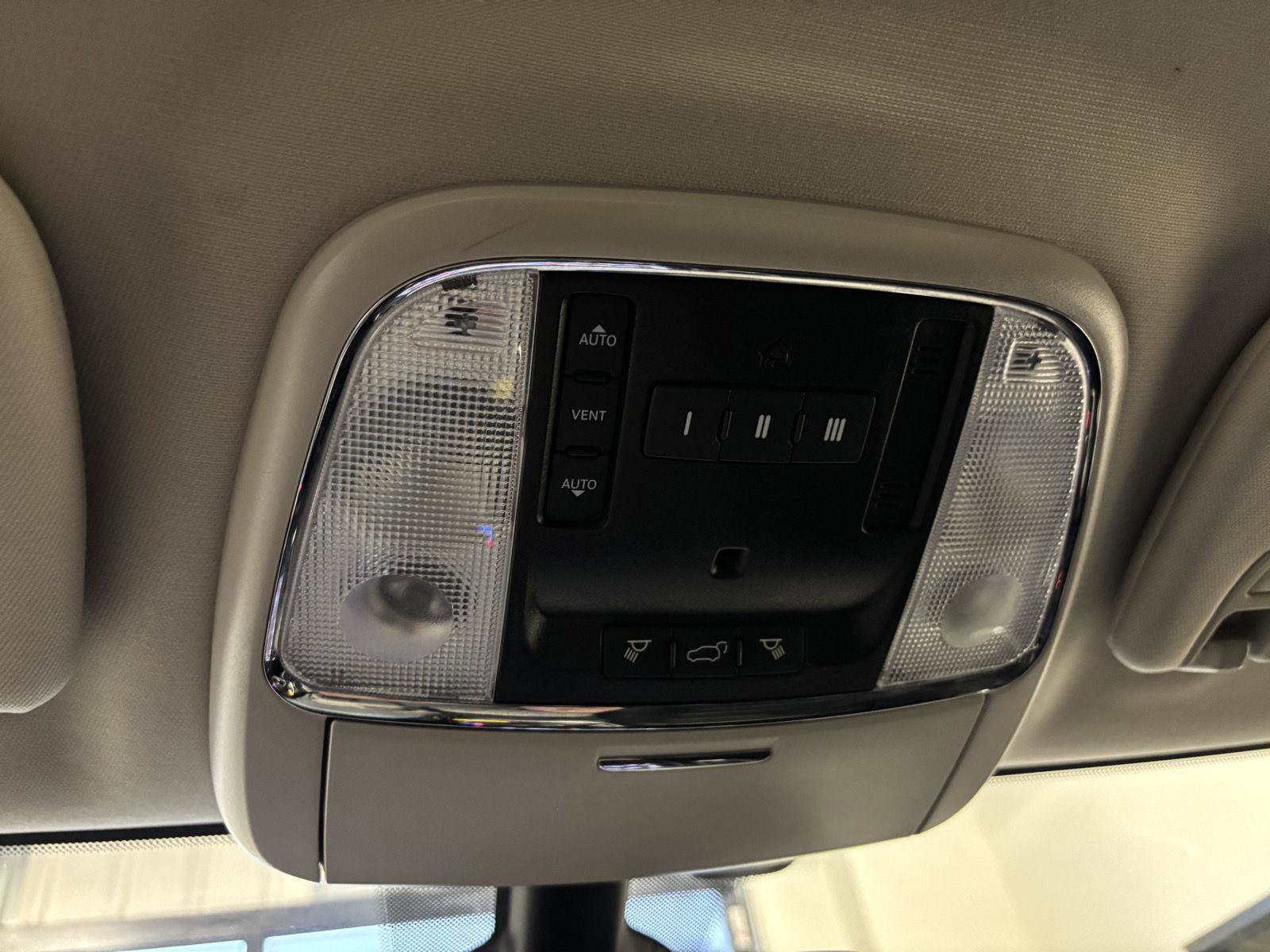 Used 2020 Dodge Durango Citadel image 27