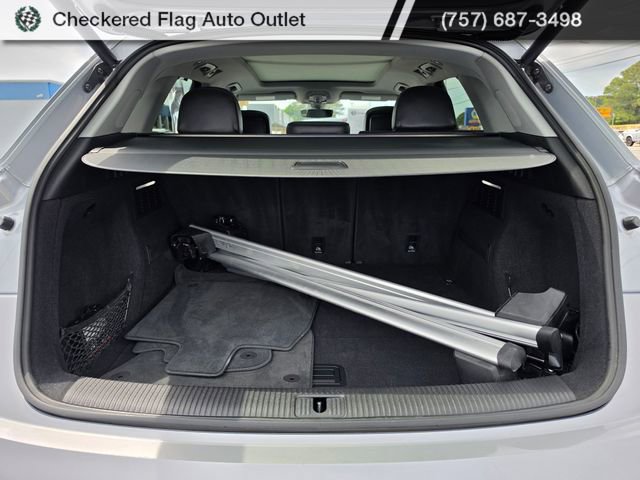 Used 2018 Audi Q5 2.0T Premium Plus w/ Premium Plus Package AWD/4WD image 16