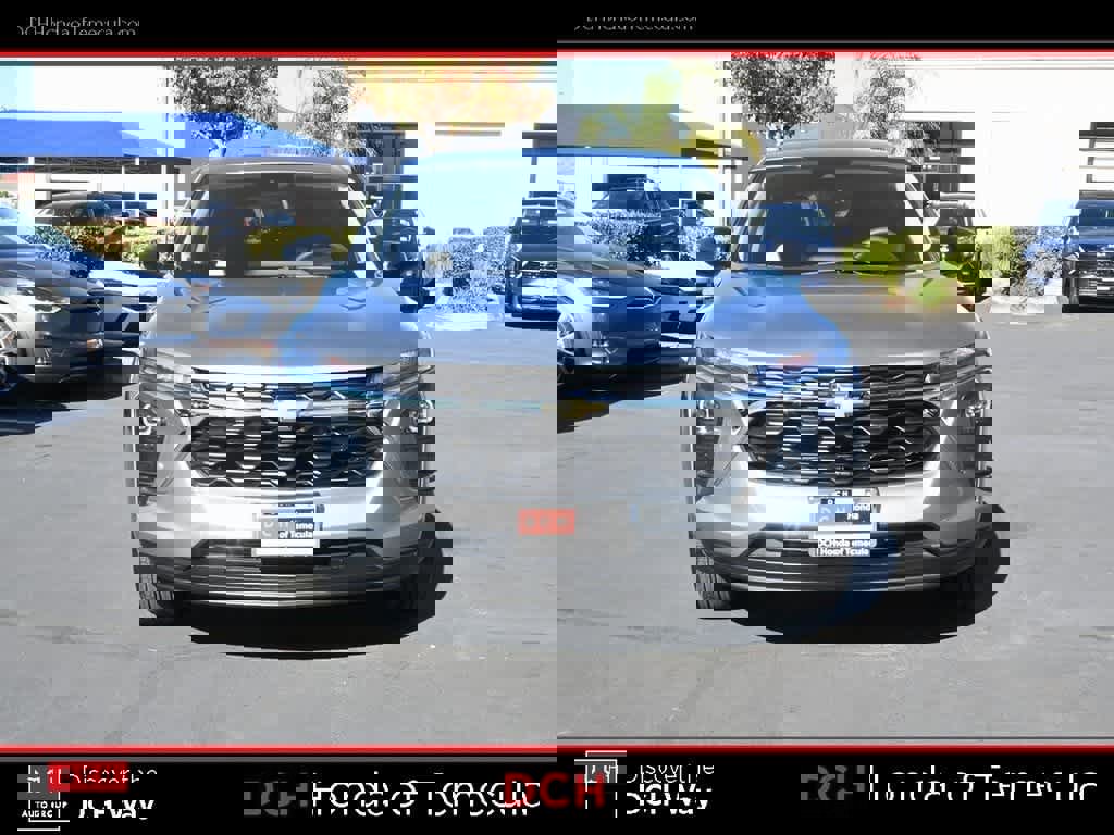 Used 2024 Chevrolet Trax LS w/ Driver Confidence Package image 2