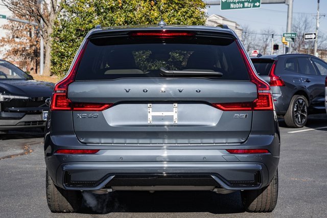 New 2026 Volvo XC60 B5 Ultra w/ Protection Package Premier image 5