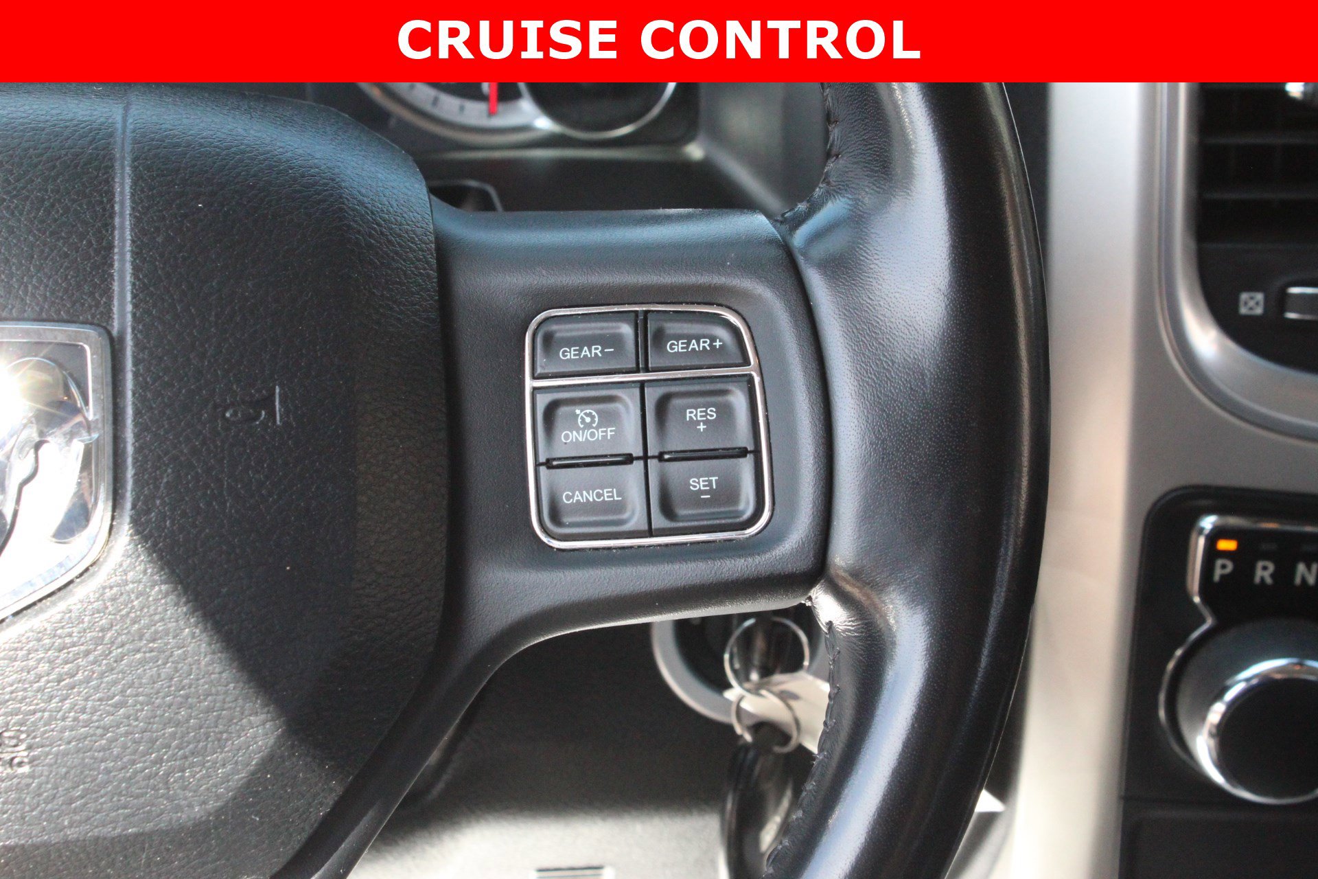 Used 2020 RAM 1500 Classic SLT w/ Luxury Group RWD image 18