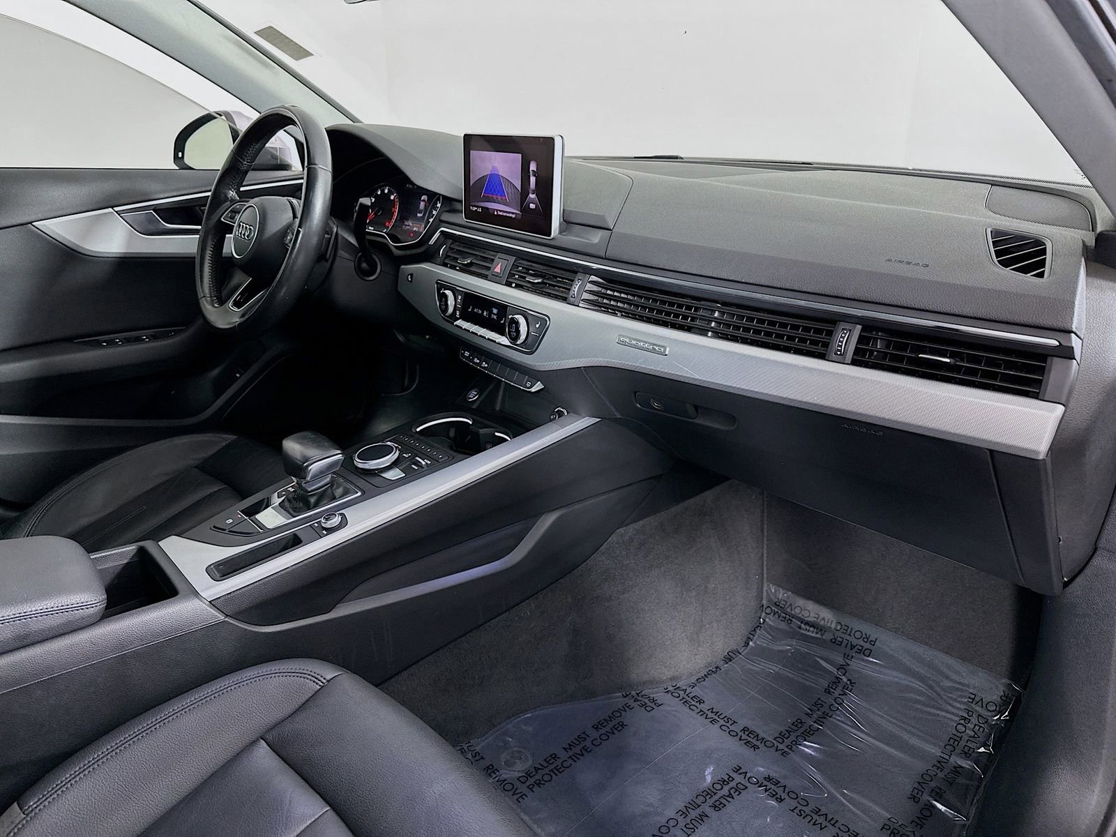 Used 2017 Audi A4 2.0T Premium image 32