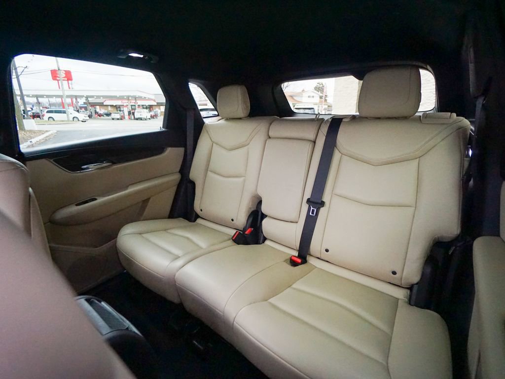 Used 2017 Cadillac XT5 FWD w/ LPO, Wheel Lock Package image 25