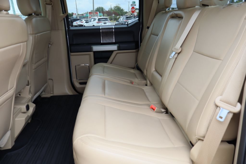 Used 2019 Ford F250 Lariat w/ Lariat Ultimate Package RWD image 24