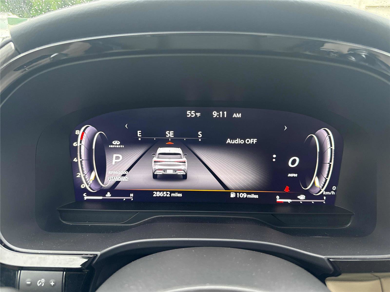 Used 2023 INFINITI QX60 Luxe w/ Performance Audio Package FWD image 16