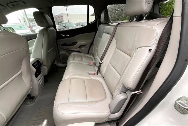 Used 2019 GMC Acadia SLT FWD image 26