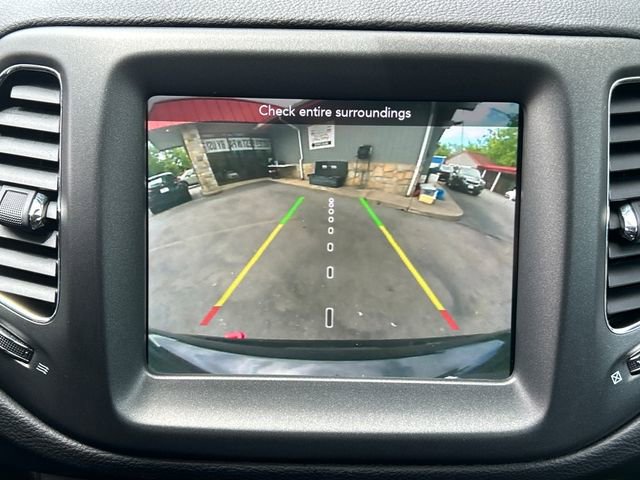 Used 2020 Jeep Compass Trailhawk AWD/4WD image 20