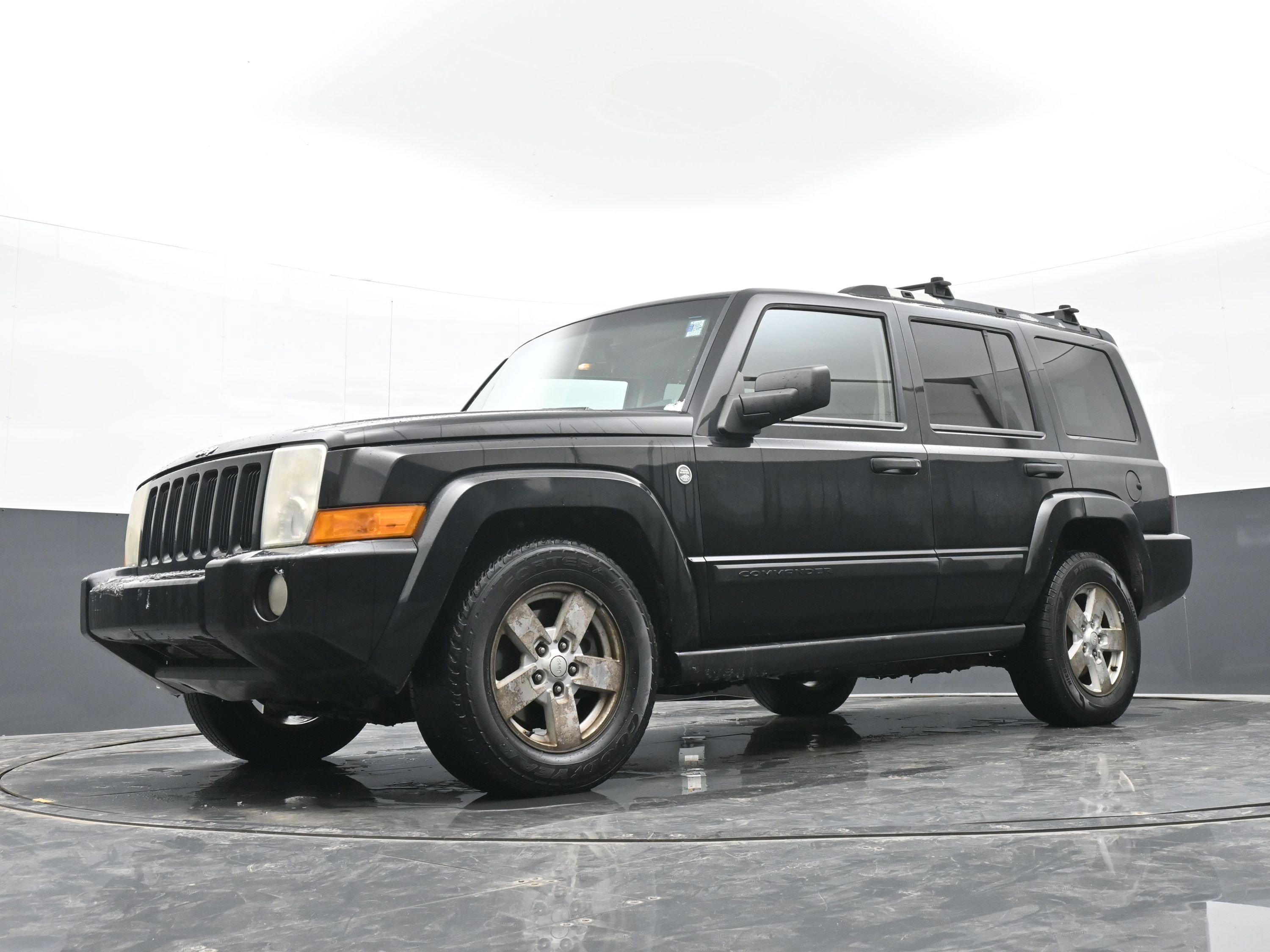 Used 2006 Jeep Commander 4WD image 43