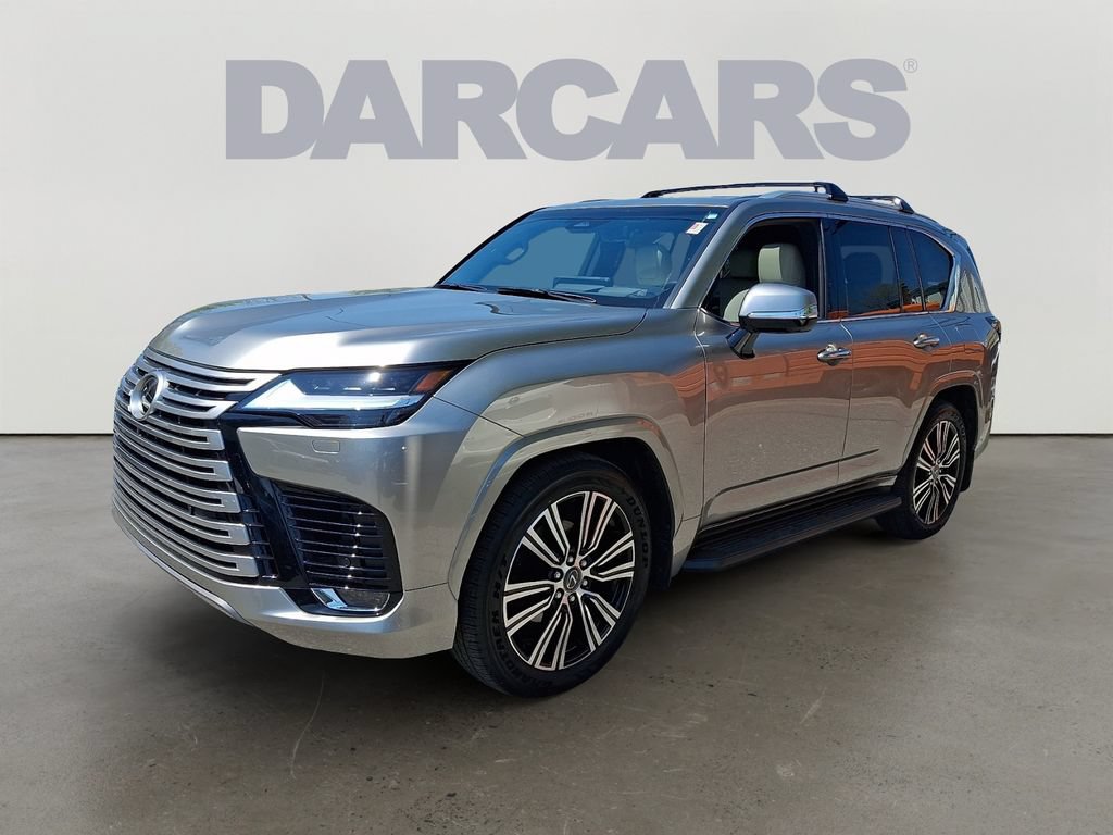 Used 2026 Lexus LX 600 4WD w/ Luxury Package image 3