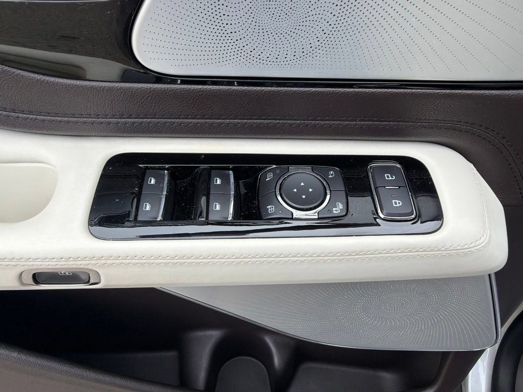 Used 2020 Lincoln Aviator Black Label w/ Dynamic Handling Package AWD/4WD image 26