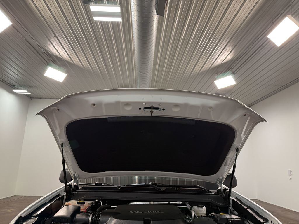 Used 2021 GMC Canyon AT4 image 87