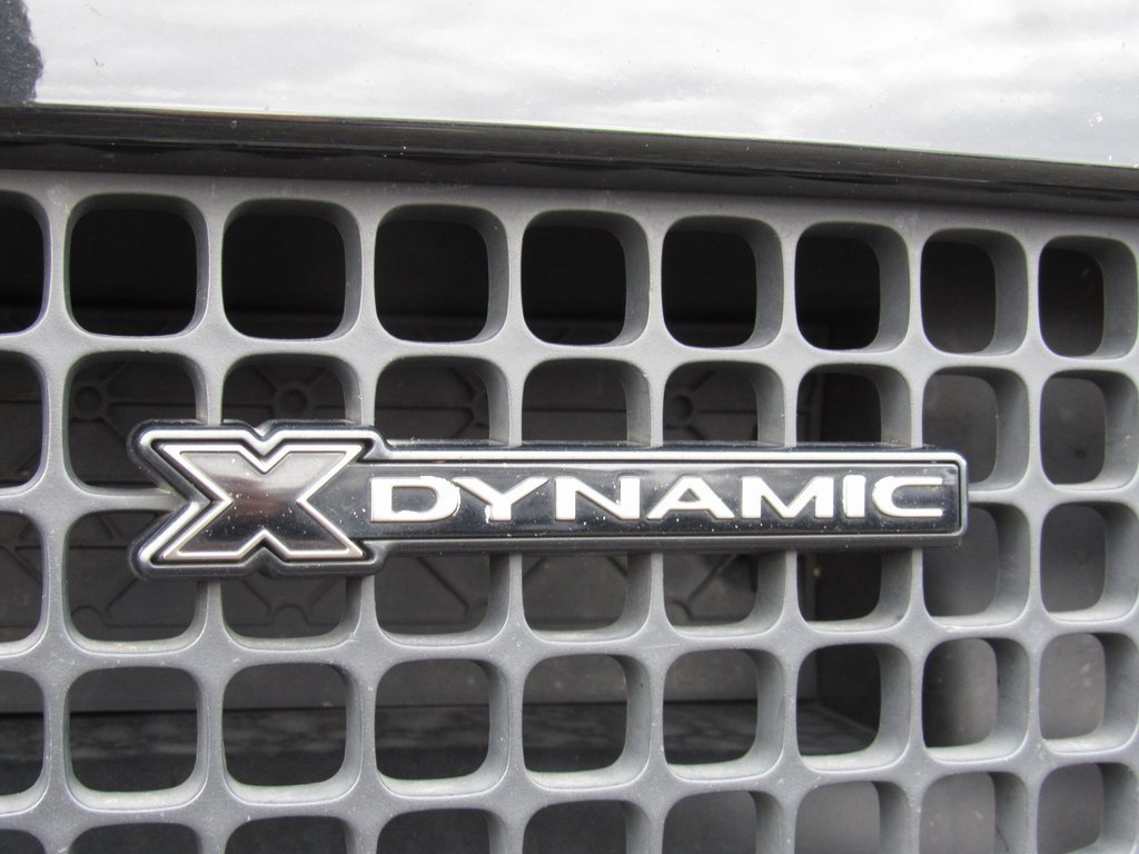 Used 2022 Land Rover Defender 110 X-Dynamic HSE image 9