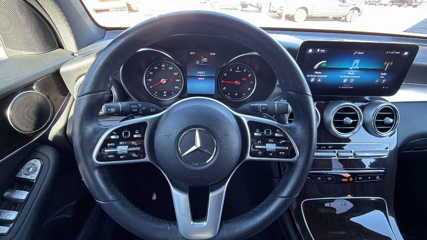 Used 2022 Mercedes-Benz GLC 300 4MATIC image 25