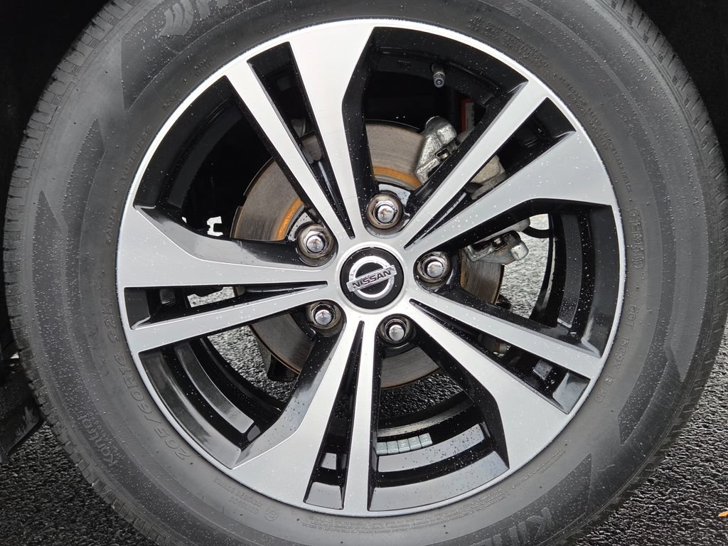Used 2023 Nissan Sentra SV w/ All-Weather Package FWD image 12