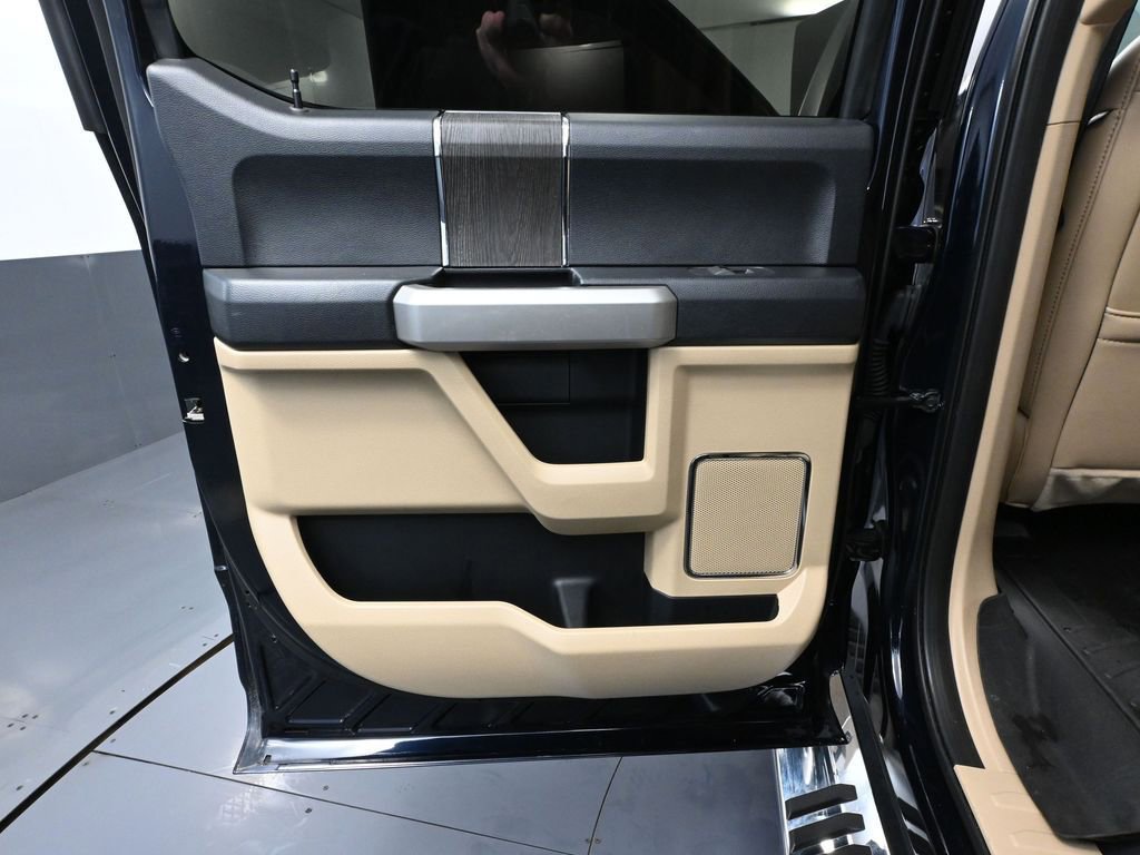 Used 2021 Ford F250 Lariat w/ Lariat Ultimate Package image 39