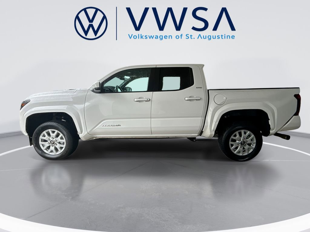 Used 2024 Toyota Tacoma SR5 image 4