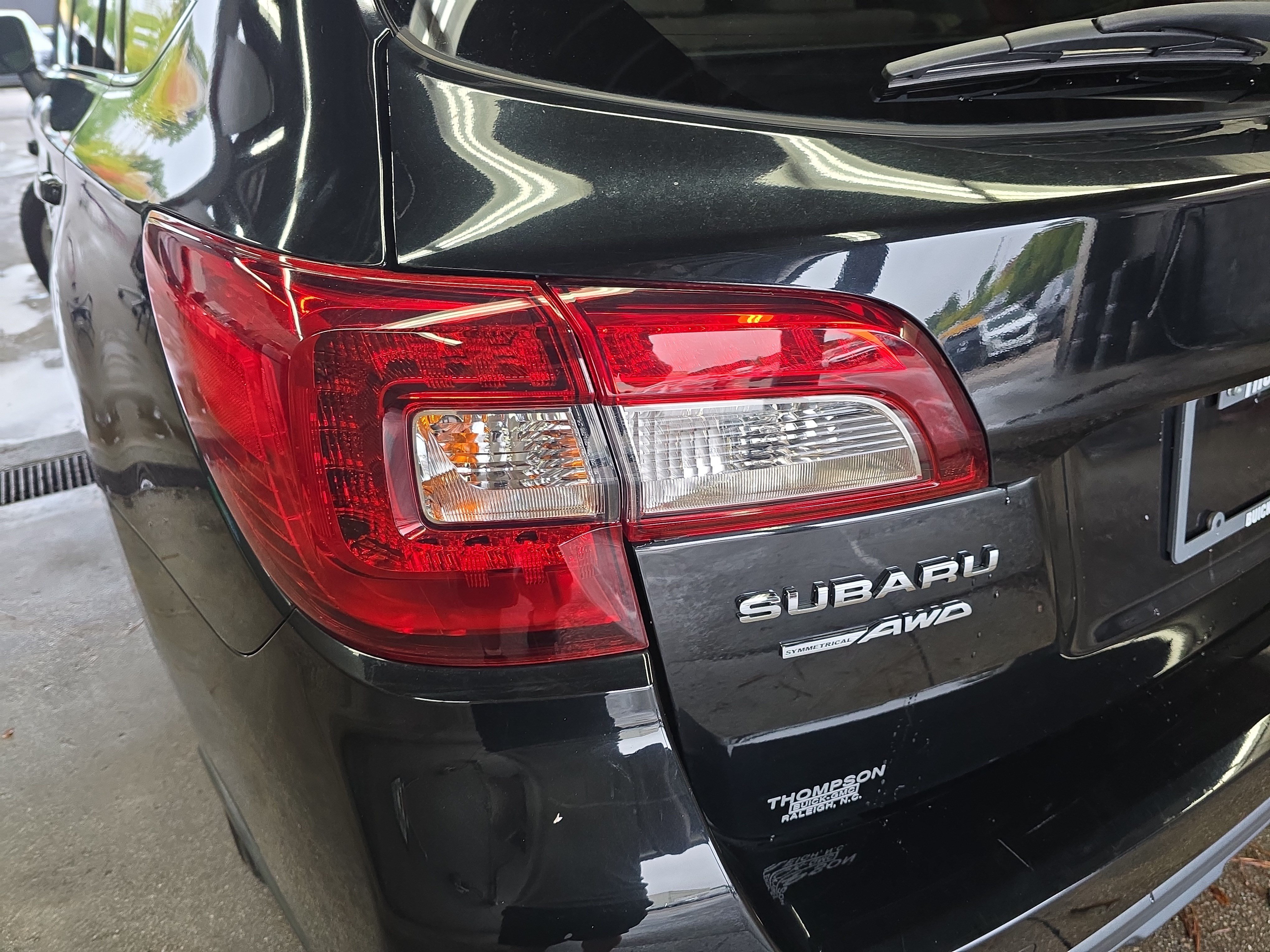 Used 2019 Subaru Outback 2.5i Premium AWD/4WD image 33