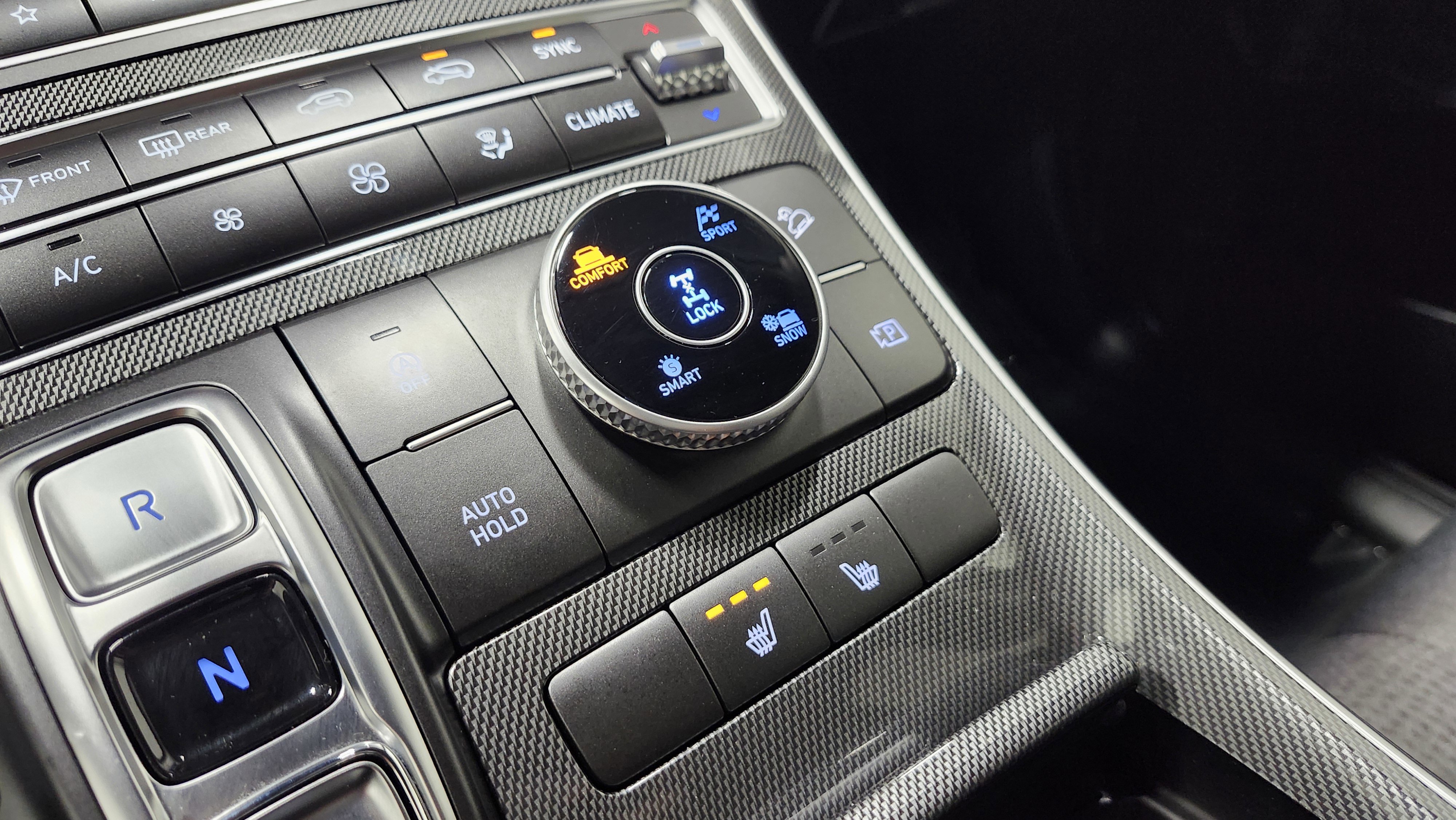 Used 2023 Hyundai Santa Fe SEL image 9