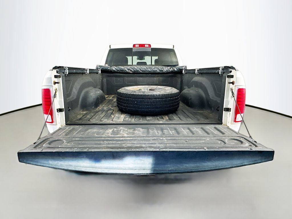 Used 2016 RAM 2500 Longhorn w/ Convenience Group AWD/4WD image 28