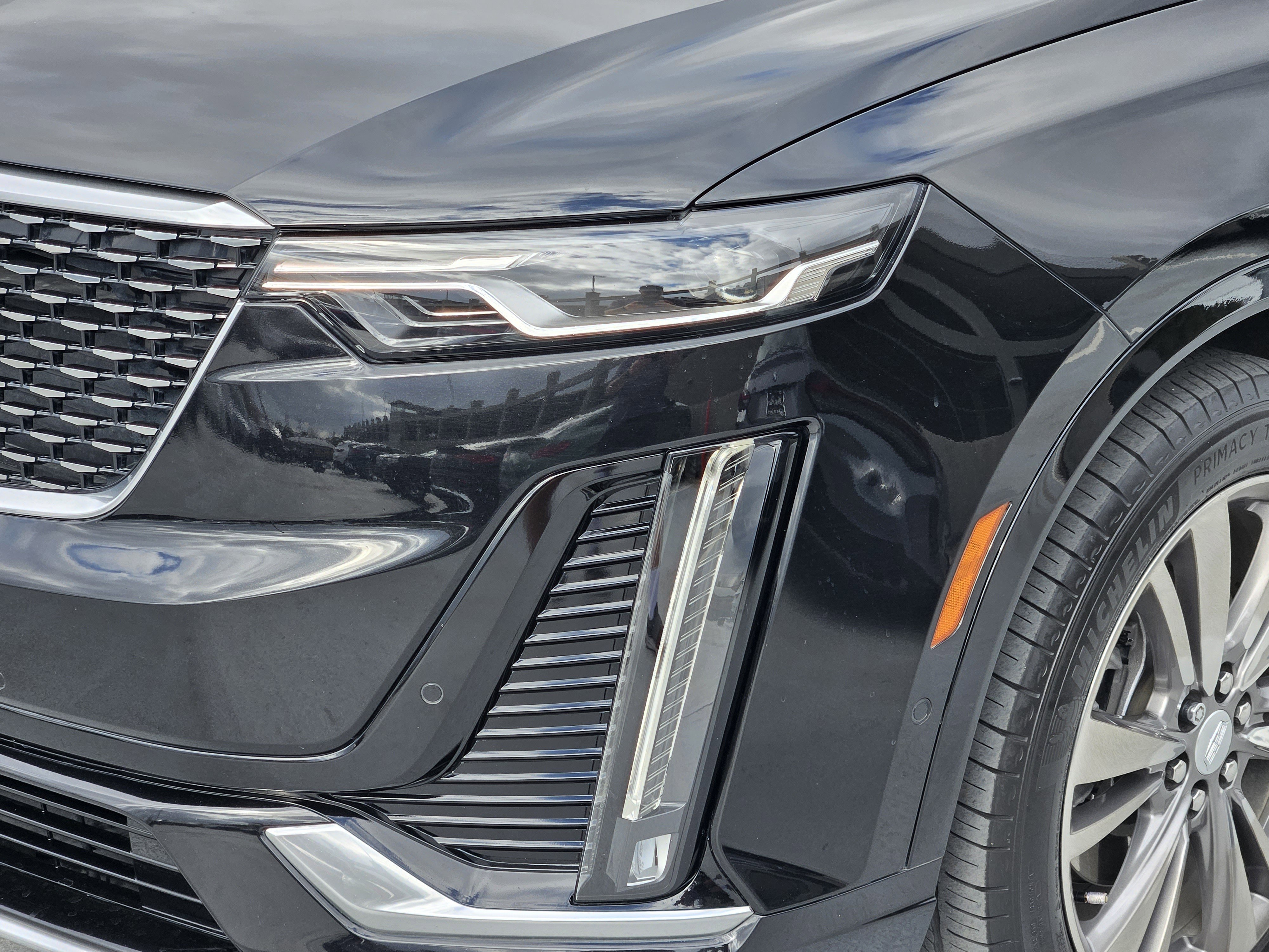 Used 2021 Cadillac XT6 Premium Luxury image 11