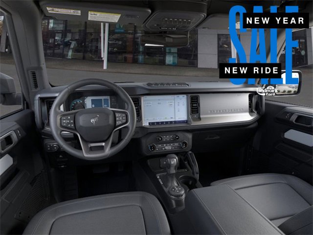 New 2025 Ford Bronco Badlands image 9