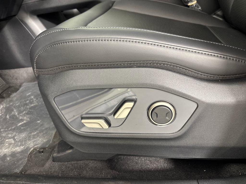 New 2027 Kia Telluride S image 9