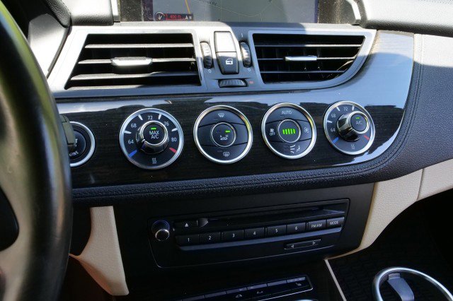 Used 2016 BMW Z4 sDrive35i image 10