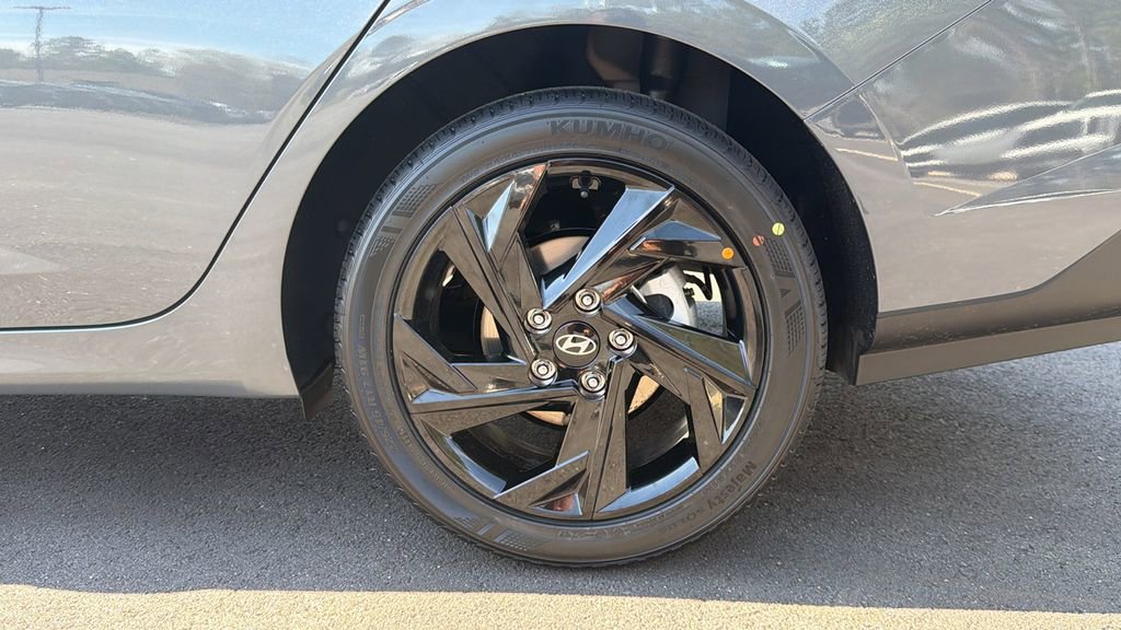 New 2026 Hyundai Elantra Sport image 18