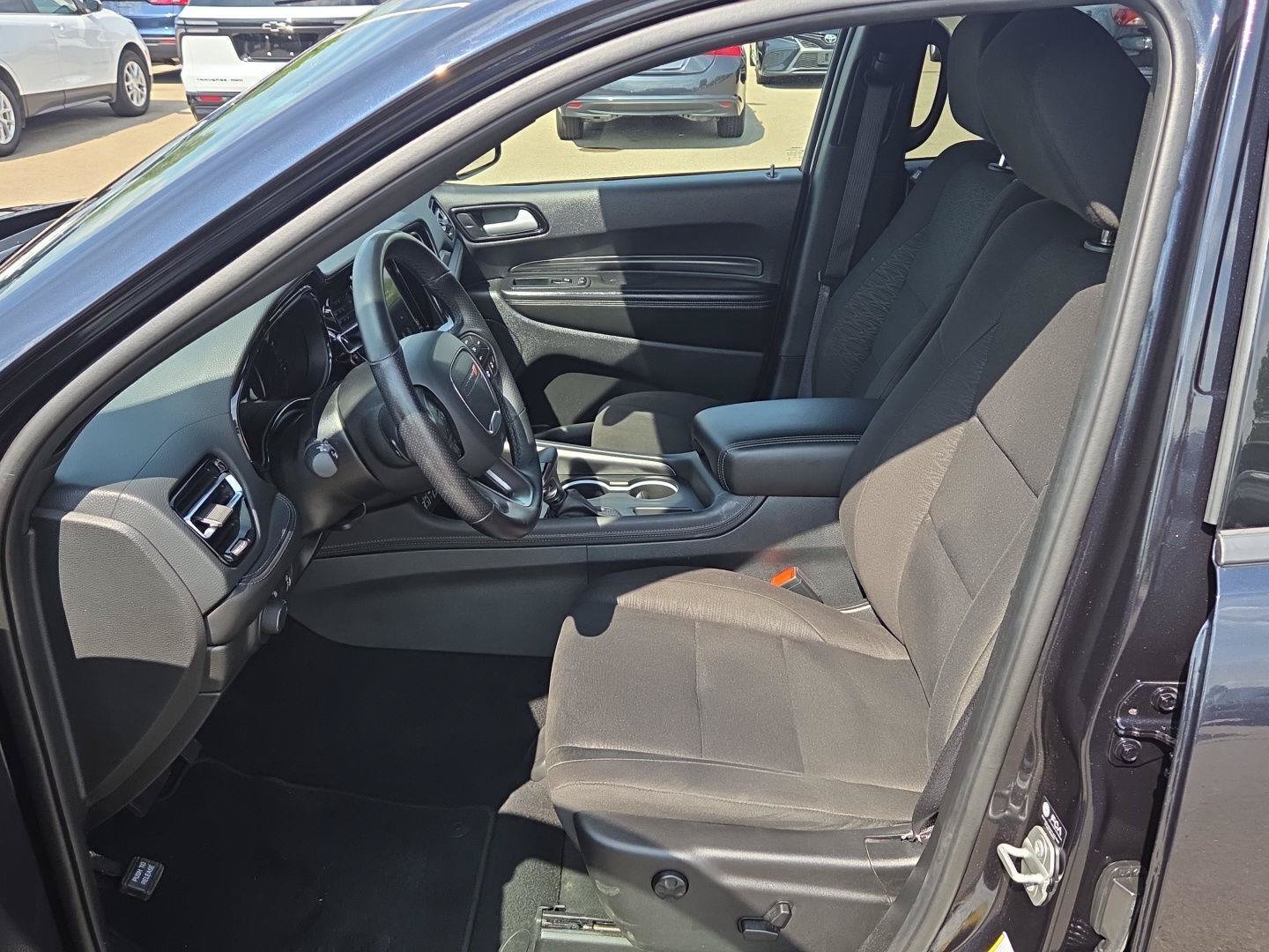 Used 2024 Dodge Durango SXT w/ SXT Blacktop Group AWD/4WD image 18