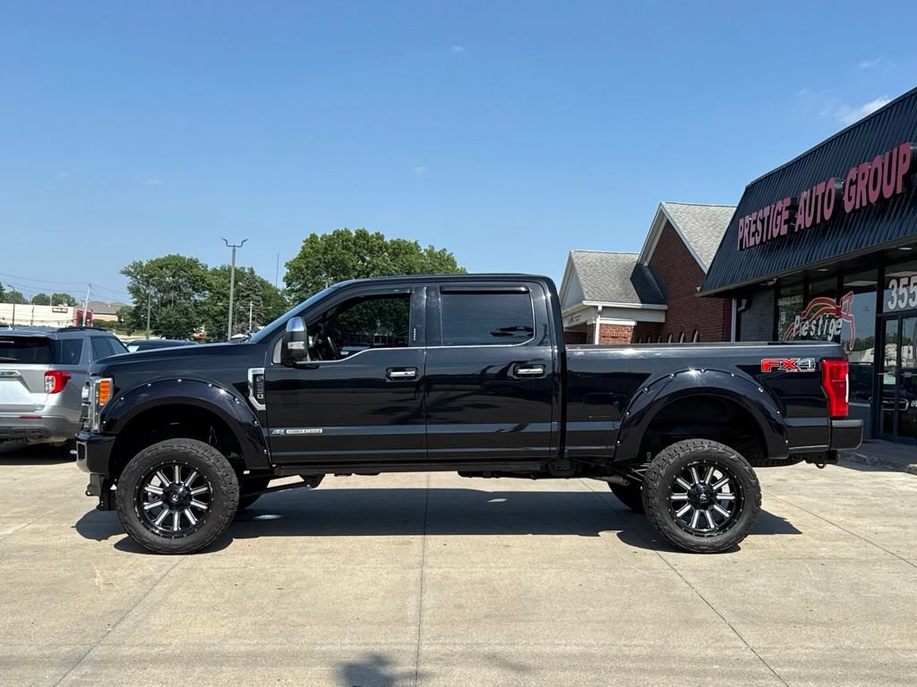 Used 2019 Ford F250 Platinum w/ Platinum Ultimate Package AWD/4WD image 3