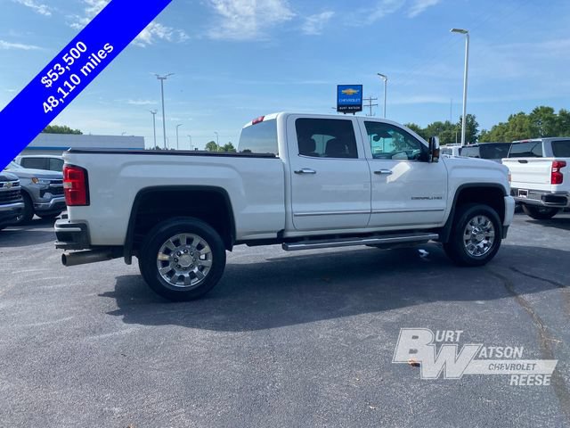 Used 2018 GMC Sierra 2500 Denali w/ Duramax Plus Package AWD/4WD image 9
