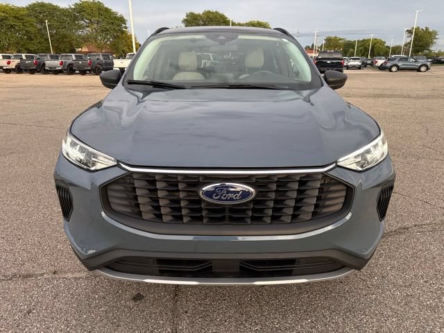 Used 2023 Ford Escape Active AWD/4WD image 12