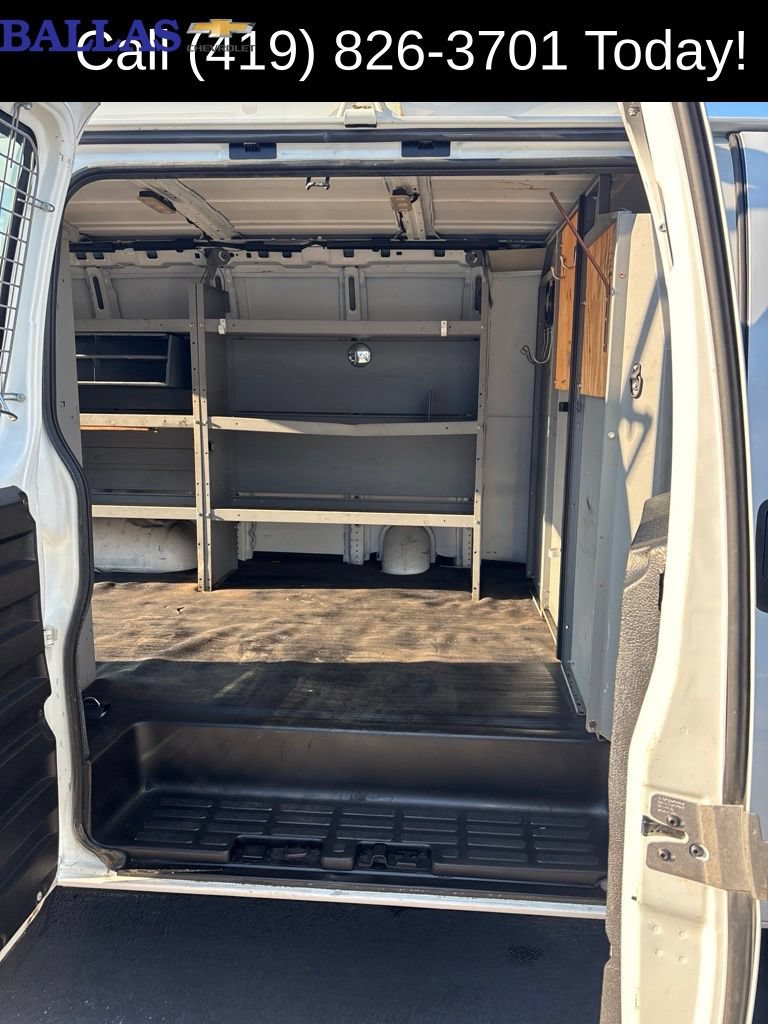 Used 2019 Chevrolet Express 2500 w/ Driver Convenience Package RWD image 11