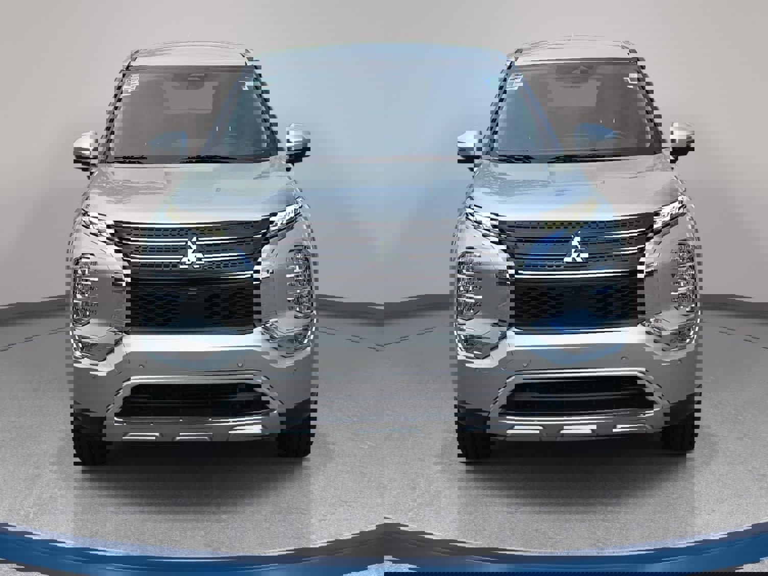 Used 2022 Mitsubishi Outlander SE image 2