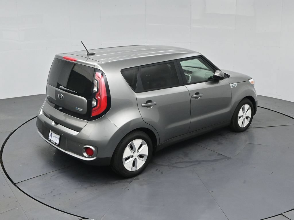 Used 2016 Kia Soul EV + FWD image 44