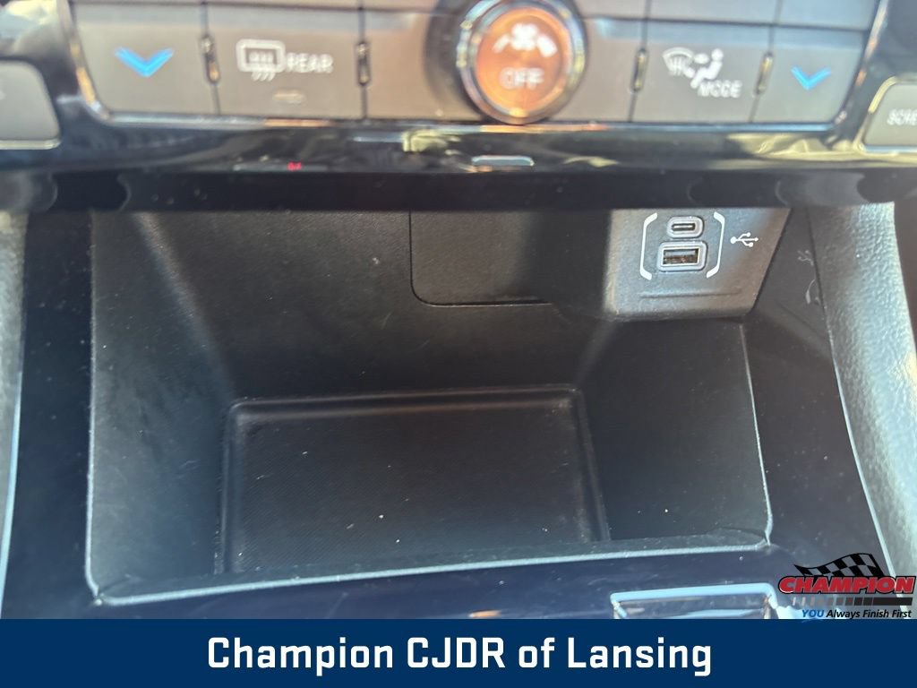 Used 2025 Jeep Compass Limited AWD/4WD image 25