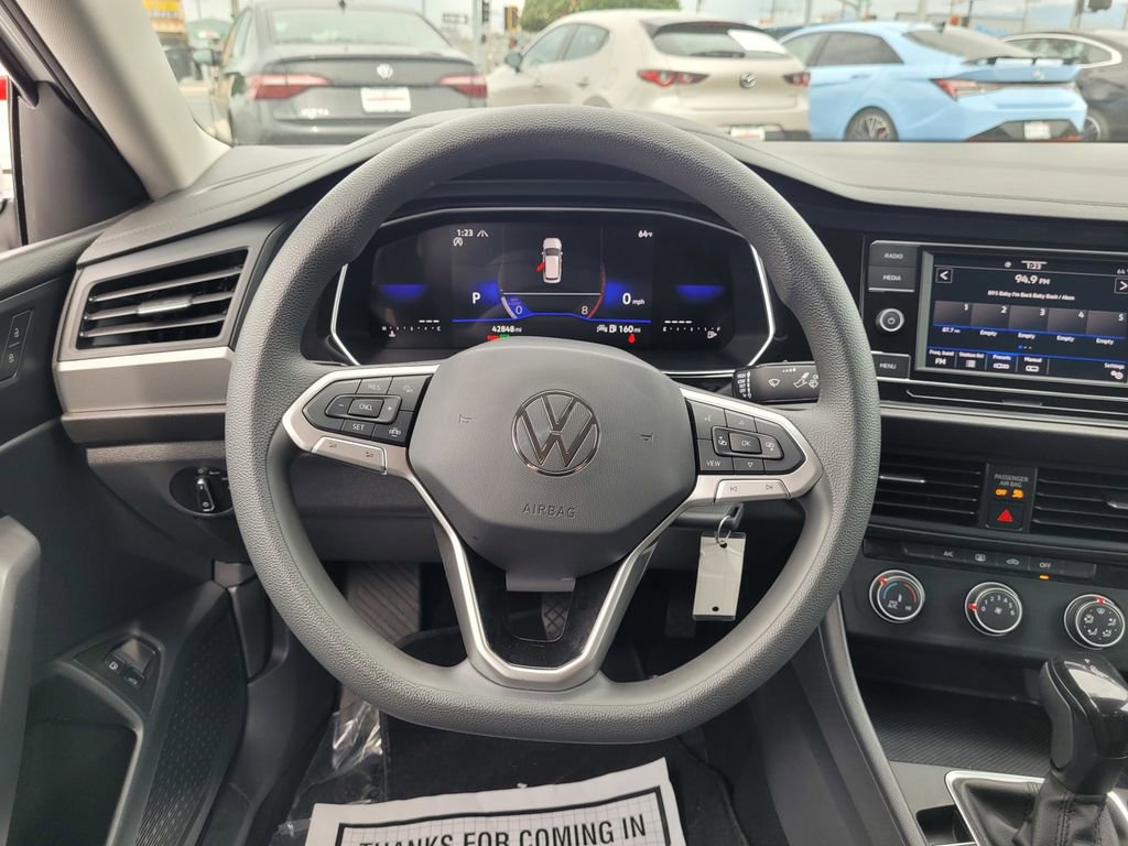 Used 2023 Volkswagen Jetta S image 16