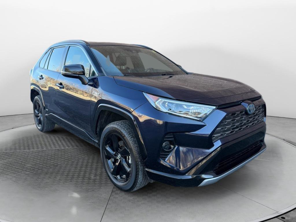 Used 2021 Toyota RAV4 XSE w/ XSE Grade Weather Package image 8