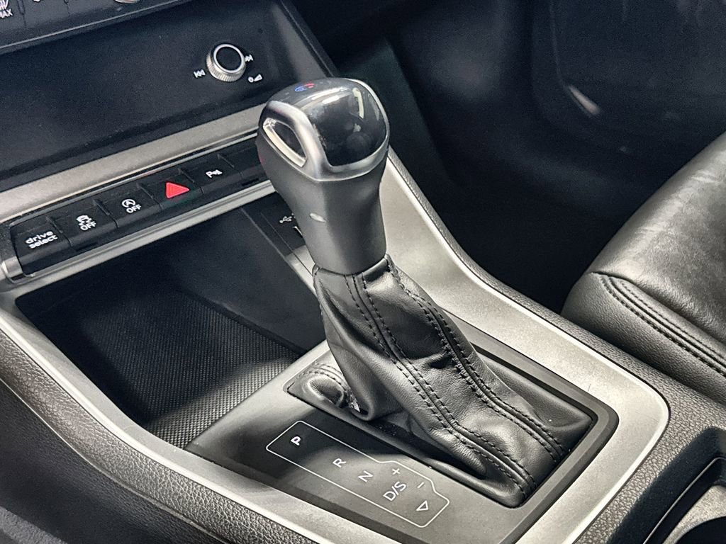 Used 2025 Audi Q3 2.0T Premium image 22