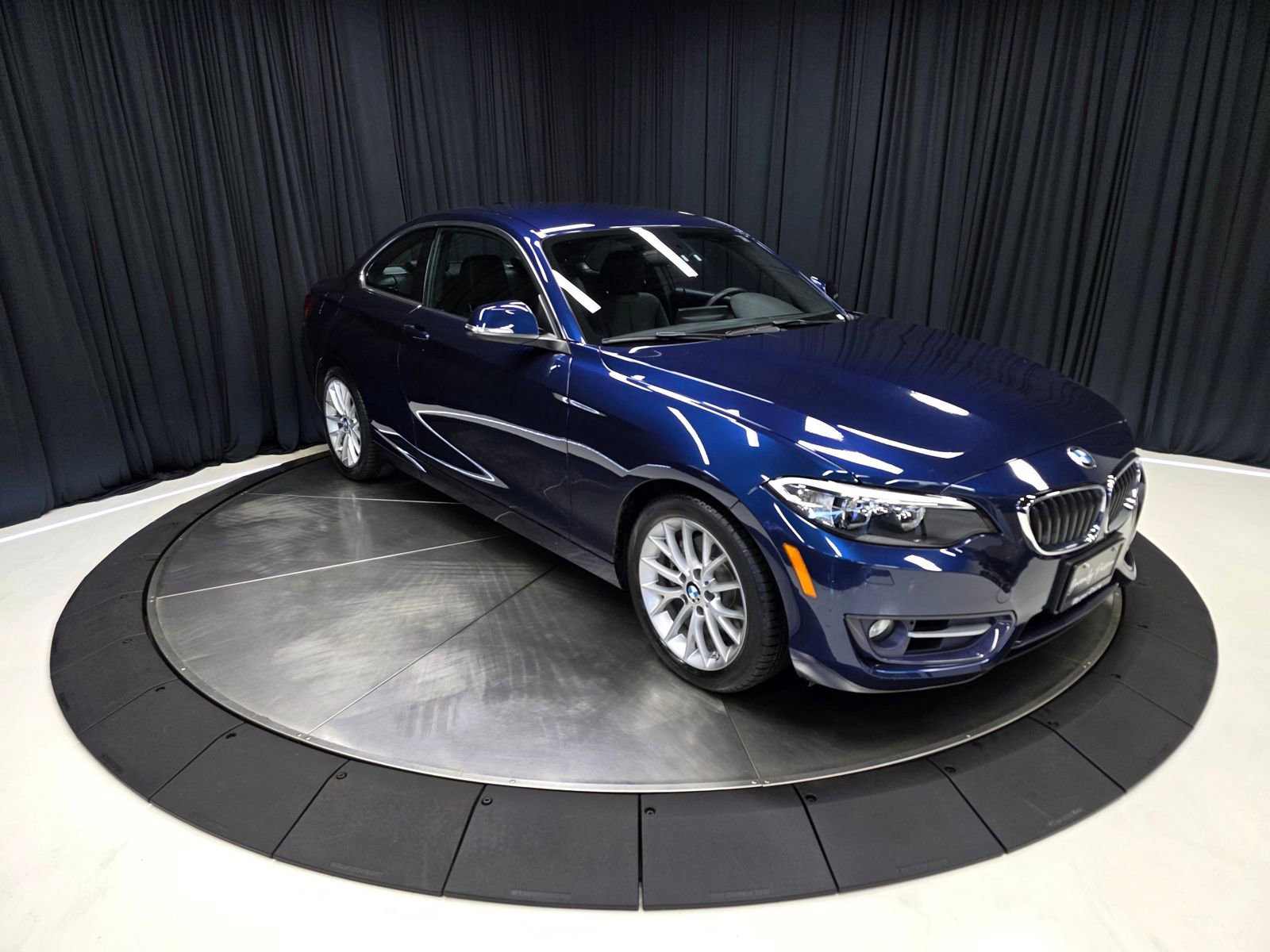 Used 2016 BMW 228i xDrive Coupe image 4