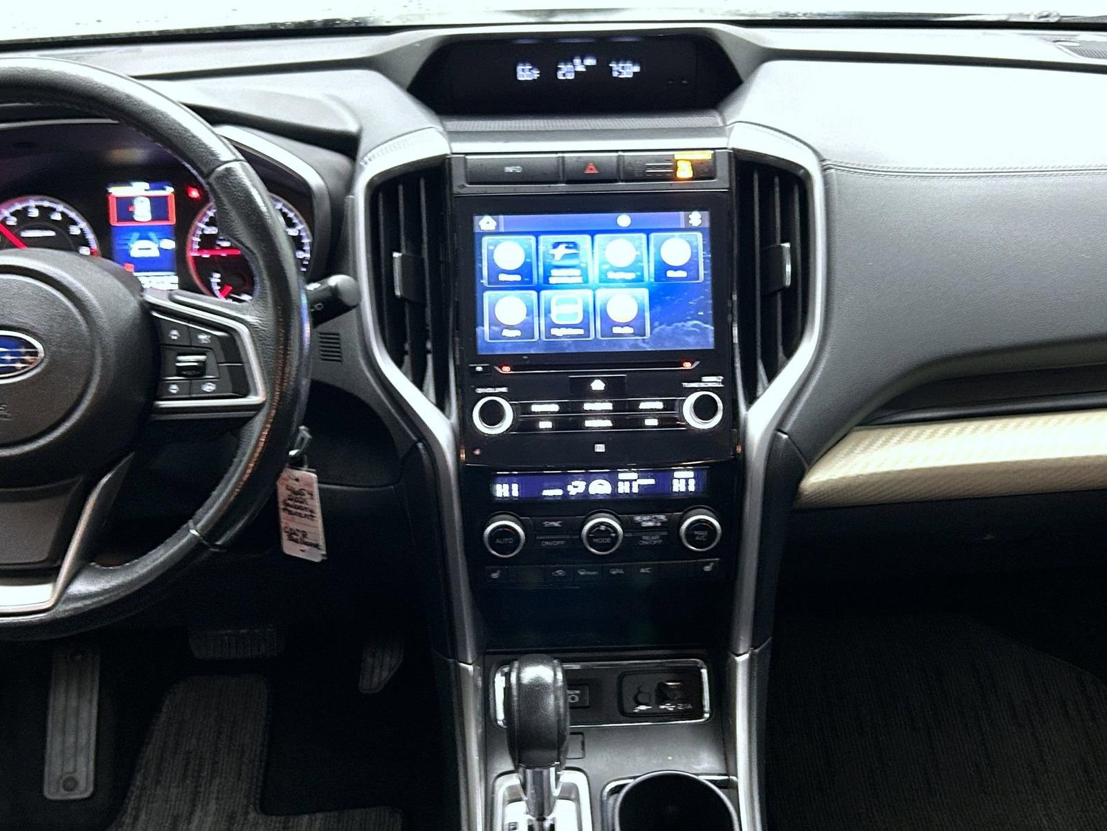 Used 2021 Subaru Ascent Premium image 13