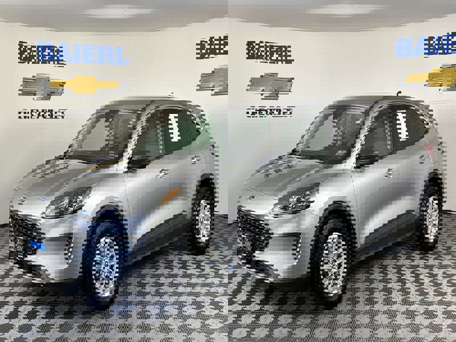 Used 2022 Ford Escape SE w/ Cold Weather Package