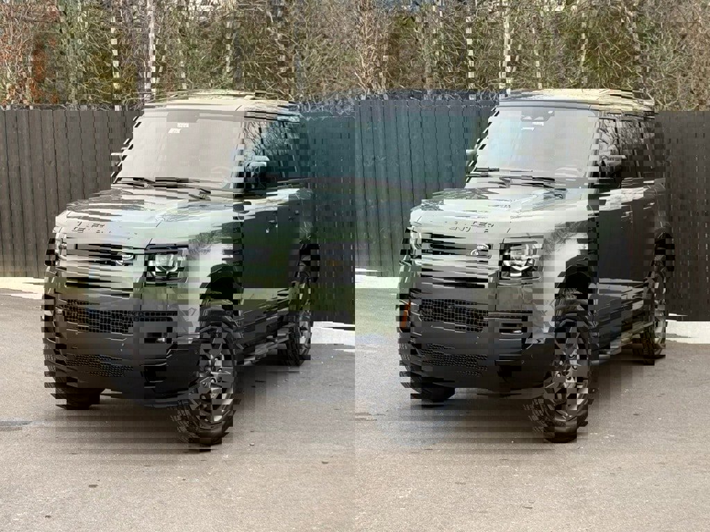 New 2026 Land Rover Defender 110 X-Dynamic SE image 1