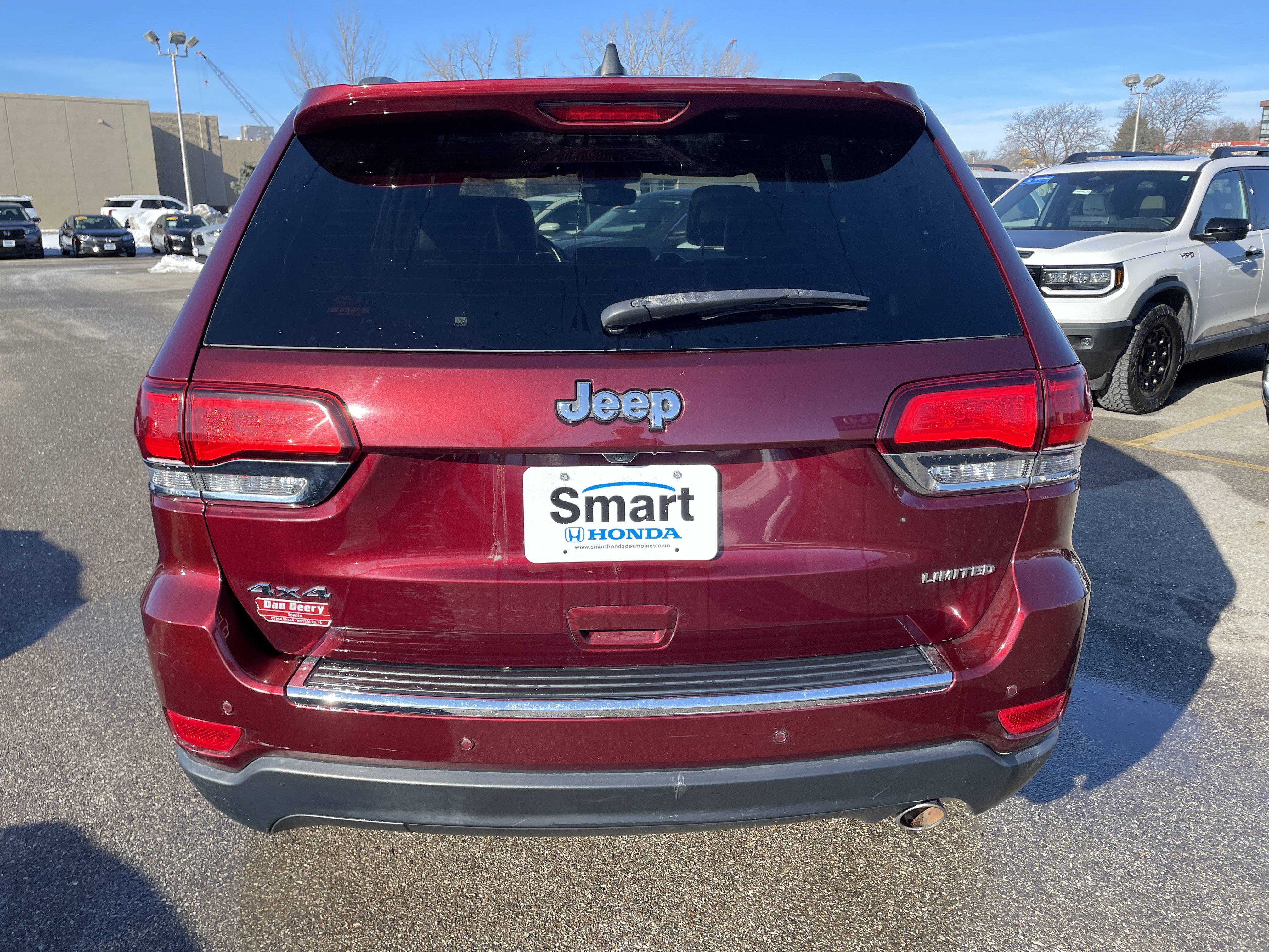 Used 2020 Jeep Grand Cherokee Limited w/ Luxury Group II image 11